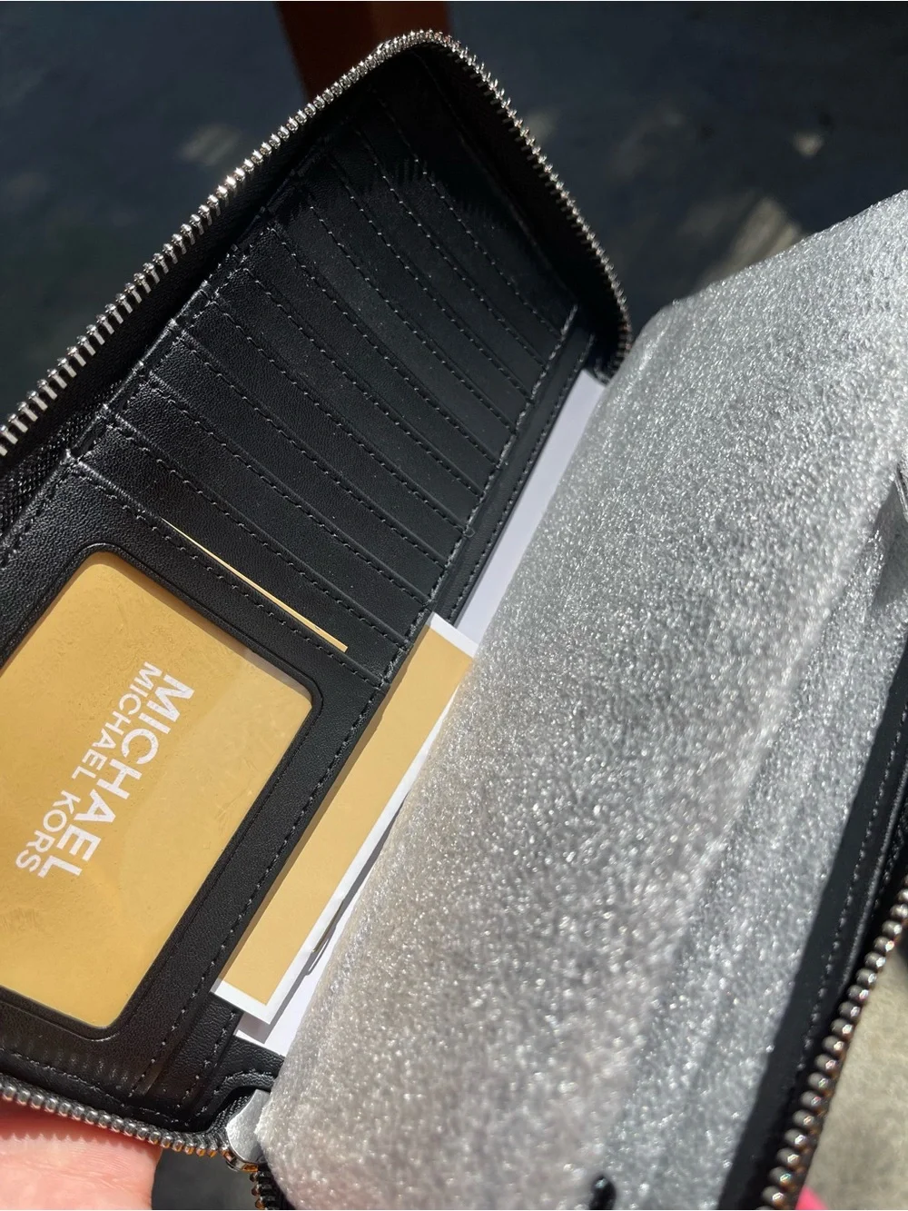 Michael Kors Black/Gray Signature Zip Wallet